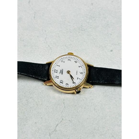 VTG Timex Watch Womens 23mm Gold Tone Classic Water Resistant New Battery - Picture 4 of 11